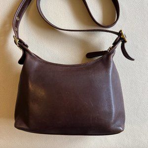 Vintage Coach Crossbody Bag 9136
